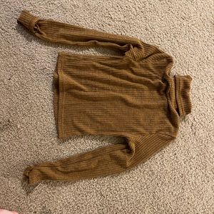 Turtle neck top